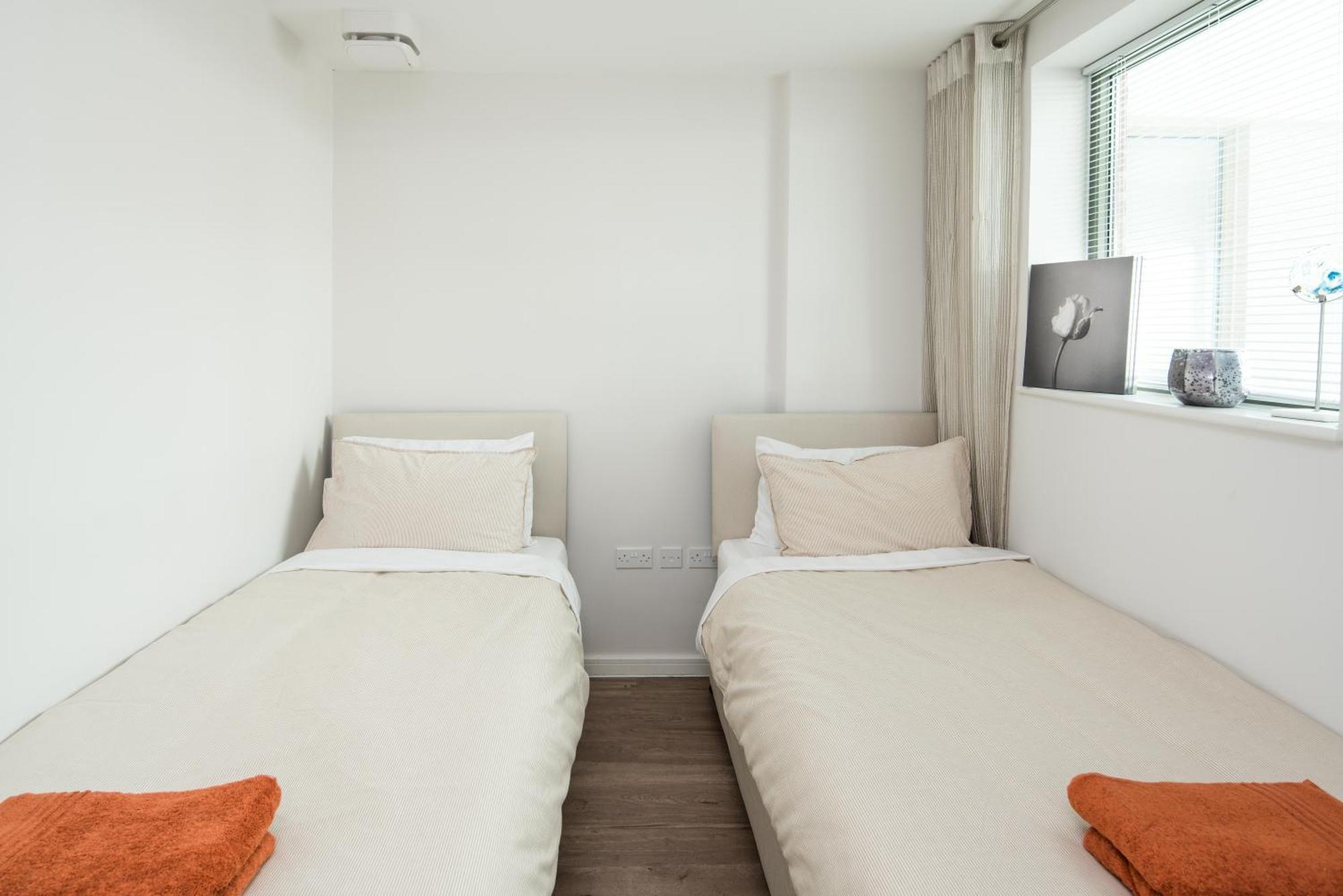 Canning Town -2 Bed Luxury Apartment London Kültér fotó